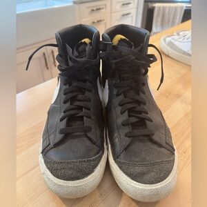 Nike Blazer Mid ’77 Vintage Black/White – Men’s Size 11 – Retro Court Classic🖤⚪